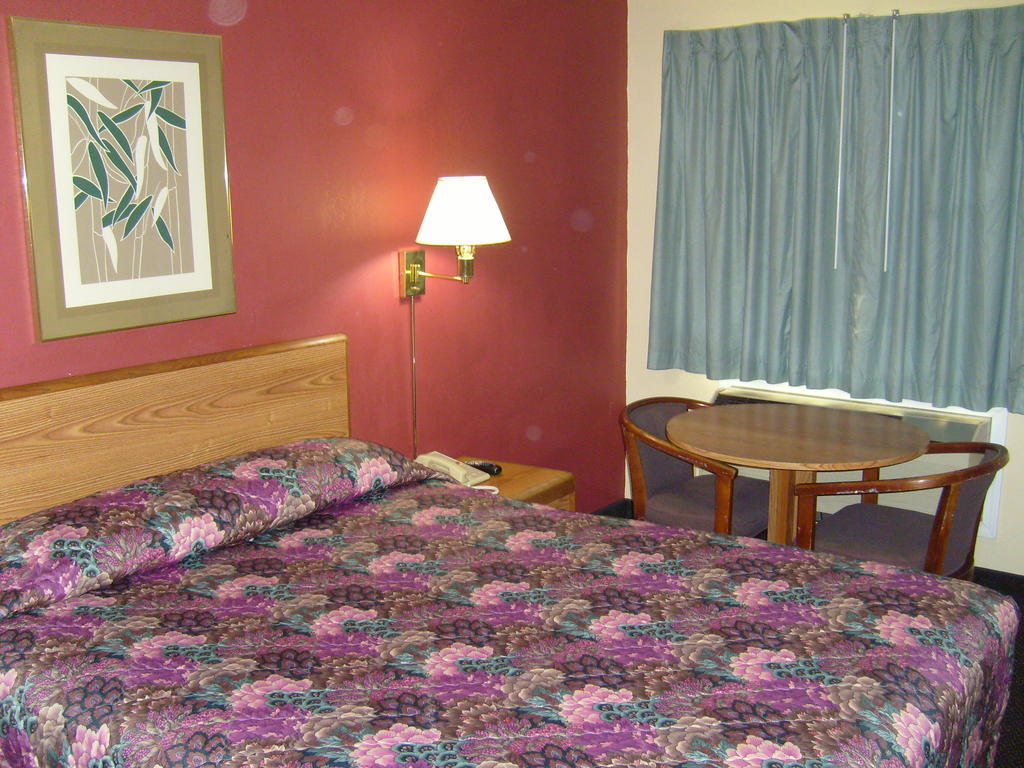 Cascade City Center Motel 레바논 객실 사진